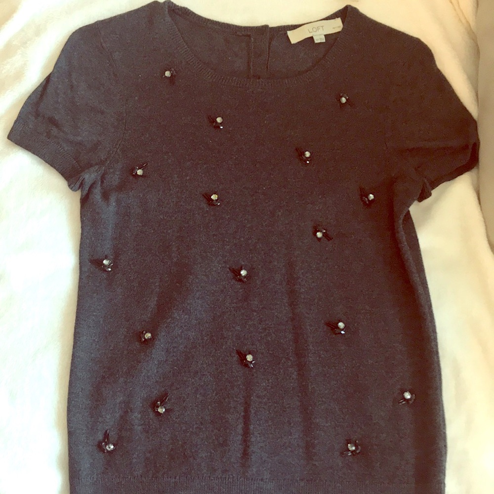 Loft short sleeve sweater with embroidery